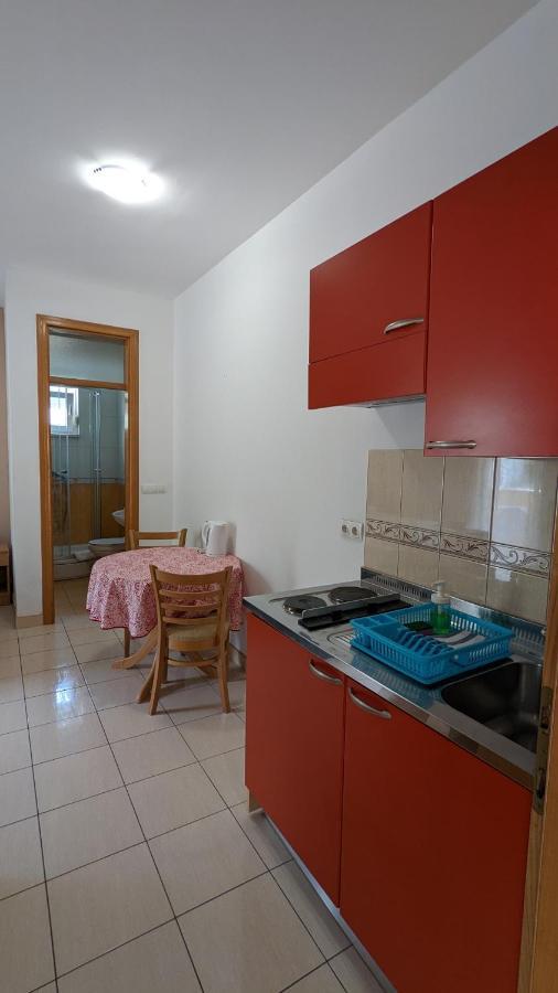 Apartments Vesna Gradac  Kamer foto