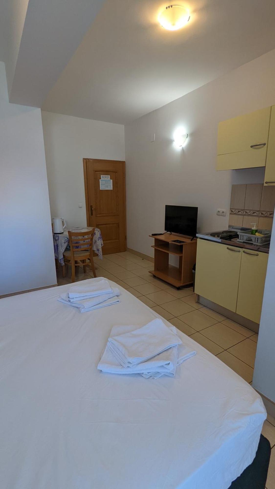 Apartments Vesna Gradac  Kamer foto